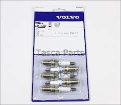 Свечи зажигания (к-кт 5 шт) VOLVO арт. 8692071