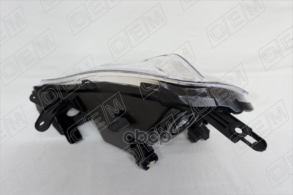 Фара правая Nissan Almera G15 (2012-нв) O.E.M. арт. OEM0077FR
