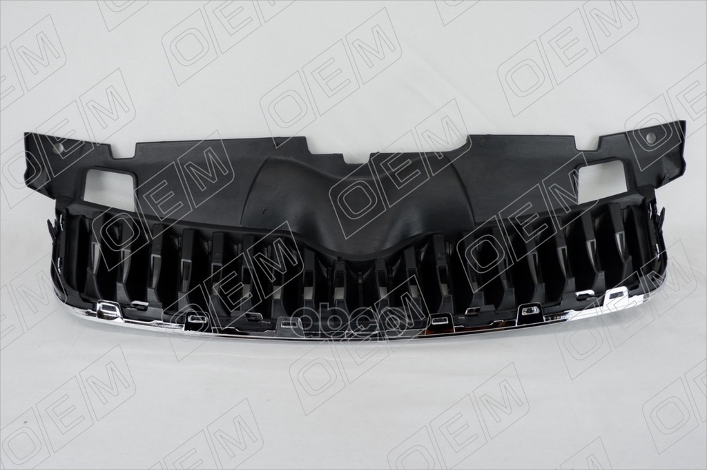 Решетка радиатора Skoda Fabia 2 5J 2010-2014, под накладку O.E.M. арт. OEM3012
