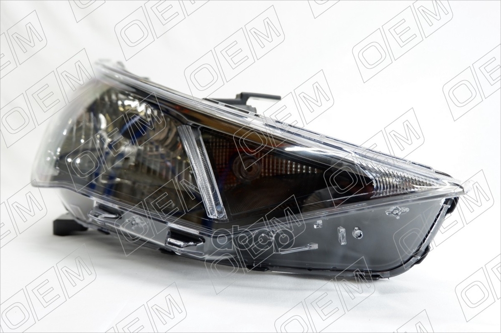 Фара правая Hyundai Solaris 2 2020-нв, галоген O.E.M. арт. OEM0165FR