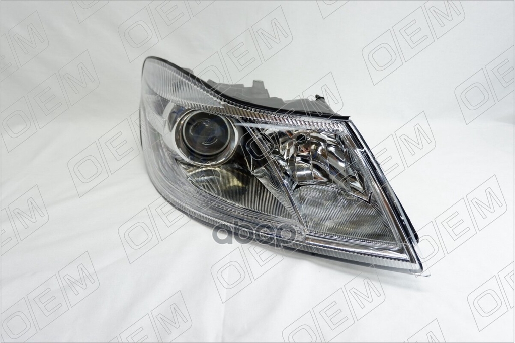 Фара правая Skoda Octavia 2 A5 2008-2013, галоген O.E.M. арт. OEM0007FR