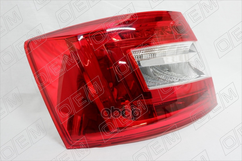 Фонарь левый Skoda Octavia 3 A7 лифтбек, 2017-2020 O.E.M. арт. OEM0047FONL