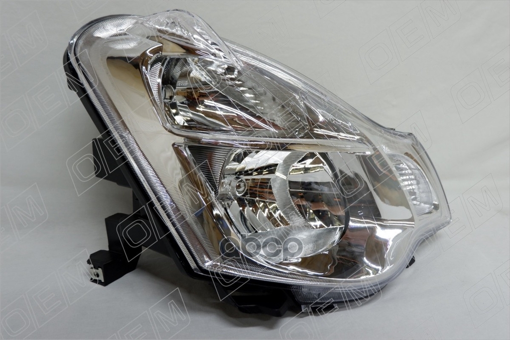 Фара правая Nissan Almera G15 (2012-нв) O.E.M. арт. OEM0077FR