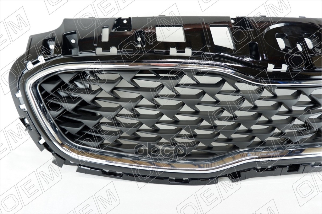 Решетка радиатора Kia Sportage 4 QL 2018-2021 O.E.M. арт. OEM3176