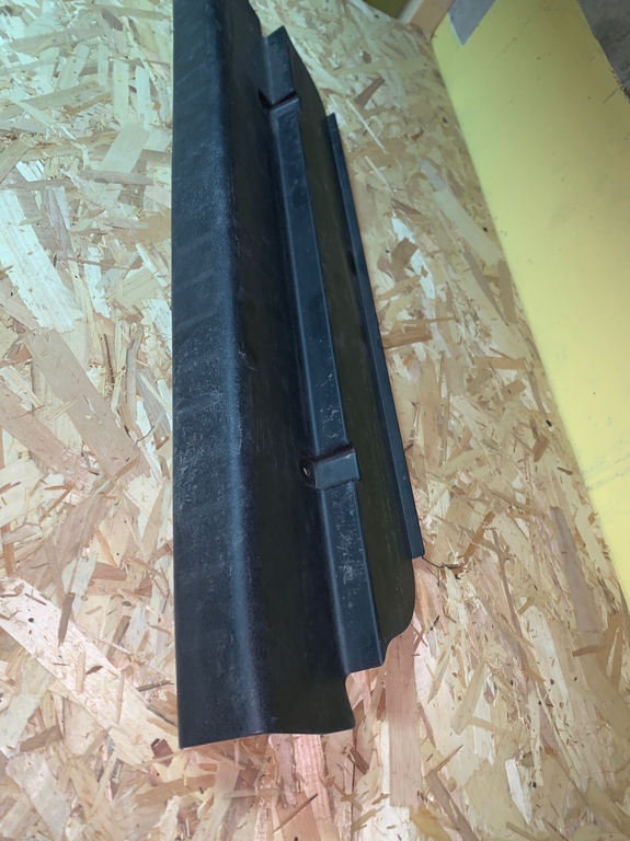 Накладка замка багажника SUZUKI Grand Vitara TDA4W (Контрактный) 7633165J0