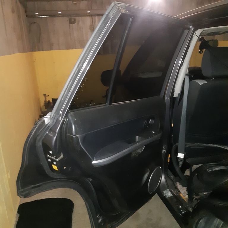 Дверь SUZUKI Grand Vitara TDA4W цвет ZMA - Quasar Gray  Зад.Лев. 2008 (Контрактный)