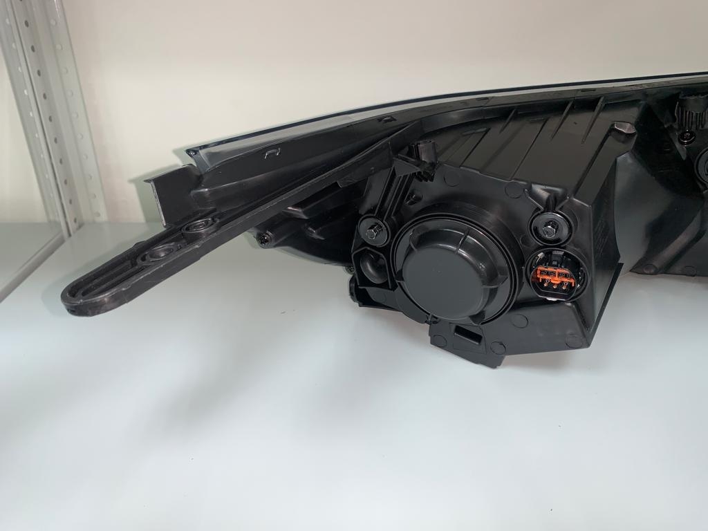 Фара KIA RIO 3 LH Jorden JH03K2001L OEM 921014X000