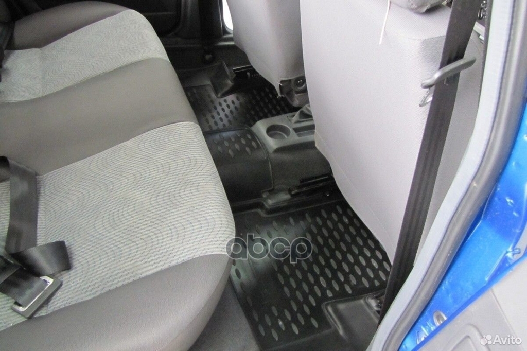 Комплект резиновых автомобильных ковриков ELEMENT NLC1109210K