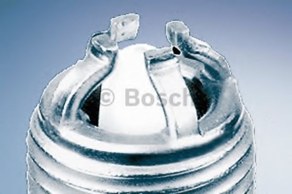 Свеча зажигания BOSCH 0242236562