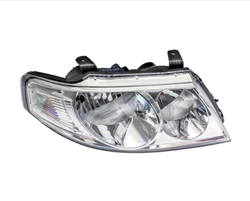 Фара правая Nissan Sunny/Almera Classic 07 DEPO 215-11B7R-LD-E OEM 26010-95F0B
